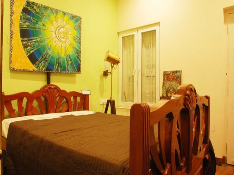 The Corner Courtyard Hotel Kolkata Bagian luar foto